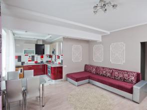 Dvuhkomnatnye v Centre s Parkovkoj Apartments