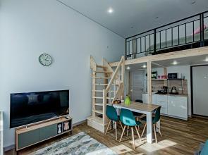 Kremlin Olive Pink Flat