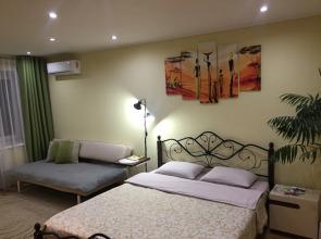 On Komsomolskiy Prospekt Flat