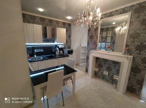 Mankhetten Apartments