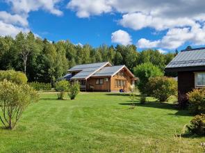 Na 12 Chelovek A2 Guest House