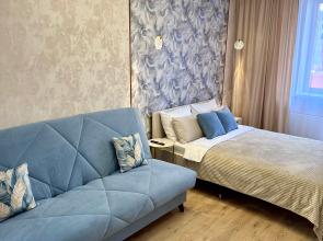 S Dizaynerskim Remontom V Tsentre Industrialnogo Rayona Flat