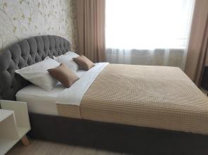 Vidovaya Kvartira U Park Khausa Apartments