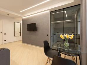 V Tsentre Sevastopolya Apartments