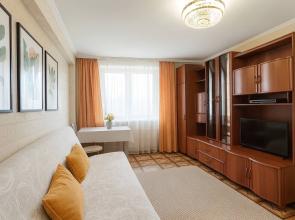 Na Novo-Sadovoy 23 Nedaleko Ot Naberezhnoy Flat