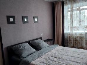 V Tsentre Goroda Flat