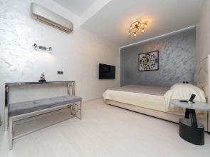 4 Na Ulitse Senyavina 5 Apartments