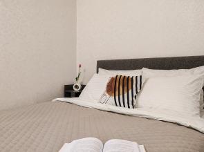 Uyutnaya Domashnyaya 2-Komnatnaya Kvartira V 15 Minutakh Yezdy Ot Volgi I Delovykh Tsentrov Goroda Flat