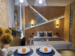 Loft Zhiraf Apartments