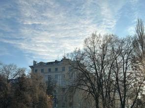 Na Naberezhnoy Volgi Flat