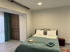 191 Studiya s Otdelnym Vkhodom i Dvorikom Ryadom - do Morya 15 Min Flat