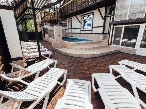 Lyudmila Guest House