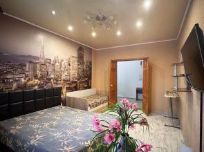 Na Ulitse Naberezhnaya Reki Magadanki 47 Flat