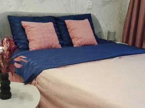 Na Ulitse Entuziastov 13 Flat