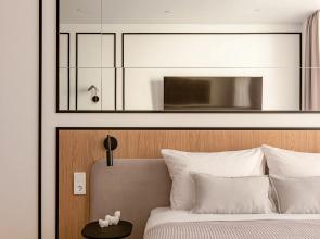 Uyutnaya  Studiya S Vidom Na Basseyn I Zaliv 714 Apartment