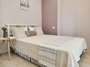 2 Komnatnaya V Tsentre Goroda Flat