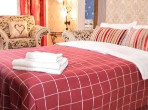 Dvukhkomnatnaya v Tsentre Flat