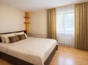 Trekhkomnatnaya V Ussuriyske Flat