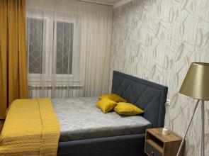 Na Ulitse Avtomobilistov 6 Apartments