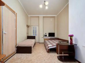 Na Pereulke Yanovskogo 2 Flat