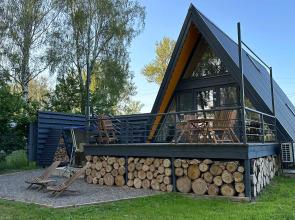 Sredniy A-Frame on Berezovaya Private House