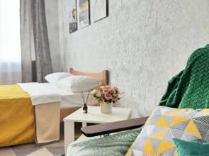 Posutocho na Chetvertom Etazhe Flat