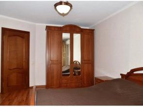 3 Kom Tsentr Teatralnaya Ploschad Apartment