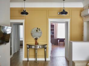 Dizaynerskaya Kvartira V Tsentre Sevastopolya U Naberezhnoy Apartments