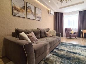 Biznes-Klassa V Samom Tsentre Goroda Apartments