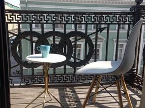 S Balkonom, Krasivy Vid,  Ryadom Ermitazh, Parkovka Flat