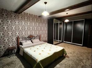 2-Khkomnatnaya V Samom Tsentre Apartments