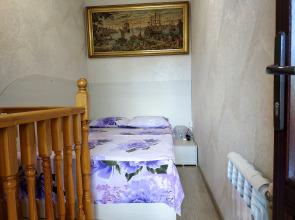 Na Chekhova 3 Apartments