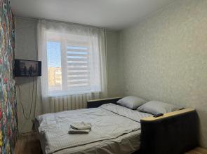 Tryokhkomnatnaya Kvartira Nevyyansk Tsementny Flat