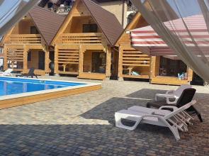 Kottedzh Russkaya Derevnya ryadom s morem (4) Private house