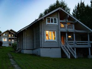 Kirovskaya 2 a Private House