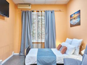 Happiness Live in the center of Sevastopol Apartment