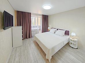 Sovremennaya Dizaynerskaya Dvukhkomnatnaya S Prekrasnym Vidom Flat