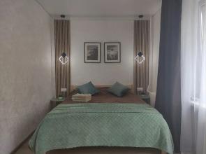 Na Lomonosova, 2a Flat