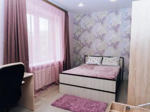 2komn Kvartira Ryadom S Zhd Vokzalom Apartments