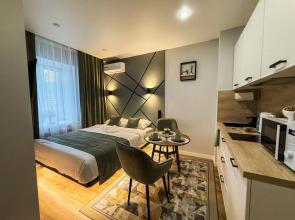 Sovremennye V Samom Tsentre Apartments