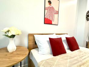 Uyutnaya Studiya Na 24 Etazhe Flat