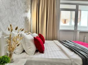 U parka Ostrovskogo Apartments