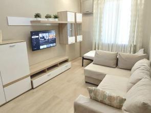 Dvukhkomnatnye na Bolshoi Morskoi 7 Apartments