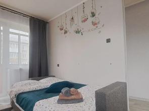 Na Bulvare Geroyev Flat