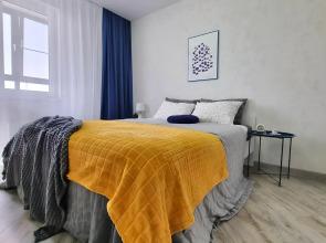 Apart Premium Grey Flat