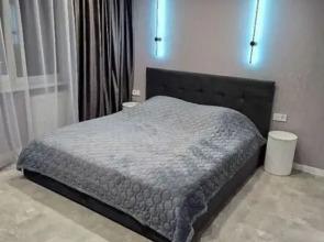 Svetlaya So Stilnym Remontom Flat