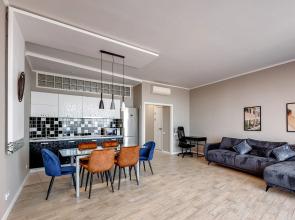 Surname Deluxe Apartments 10