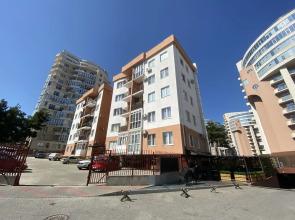 295 Krasnogvardeyskaya 36А Apartments