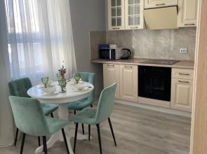 Komfort V Tikhom Tsentre Flat