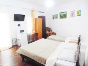 Apartamenty 2 Minuty Peshkom Ot Naberezhnoy Tereshkovoy Flat